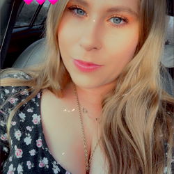 Linz Baby, a California Based OnlyFans Model