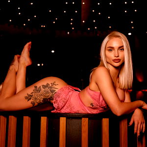 ๐ ๐๐ถ๐ฎ๐ป๐ฎ ๐ photo