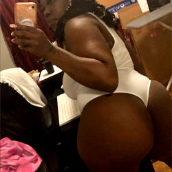 Prettypinkchocolate photo