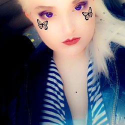 Blonde Butterfly Vibes with Levi