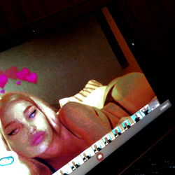 Sienna Thompson photo