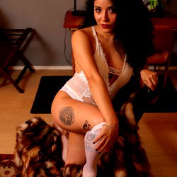 GODDESS VAN in Lingerie