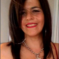 Age: 30, Gender: Female, Tags: OnlyFans Model, Angelia