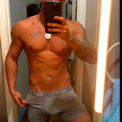 Baddie Slayer: Fitness Model from Charlotte NC