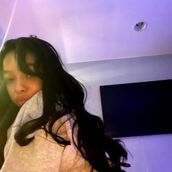 New York Model Felicityfineeeass Captivates in Stunning Portrait