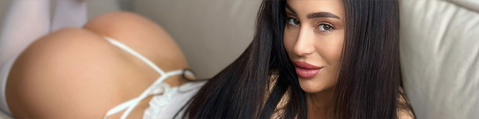 🖤 L O U I S E 🖤 photo