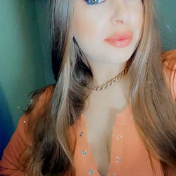 Model Anniebel in Dallas, Texas