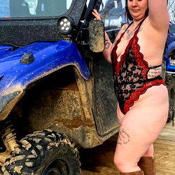 Hot Tatted Momma photo