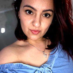 Model Claudia Karen Ramírez