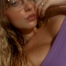 Andalusian Beauty in Relaxed Style