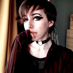A Fan's Tribute to AliceLaylaBrown, The Dark Emo Queen of TikTok