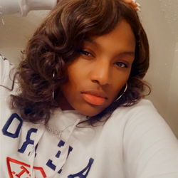 Chocolate Goddess: Stylish and Chic