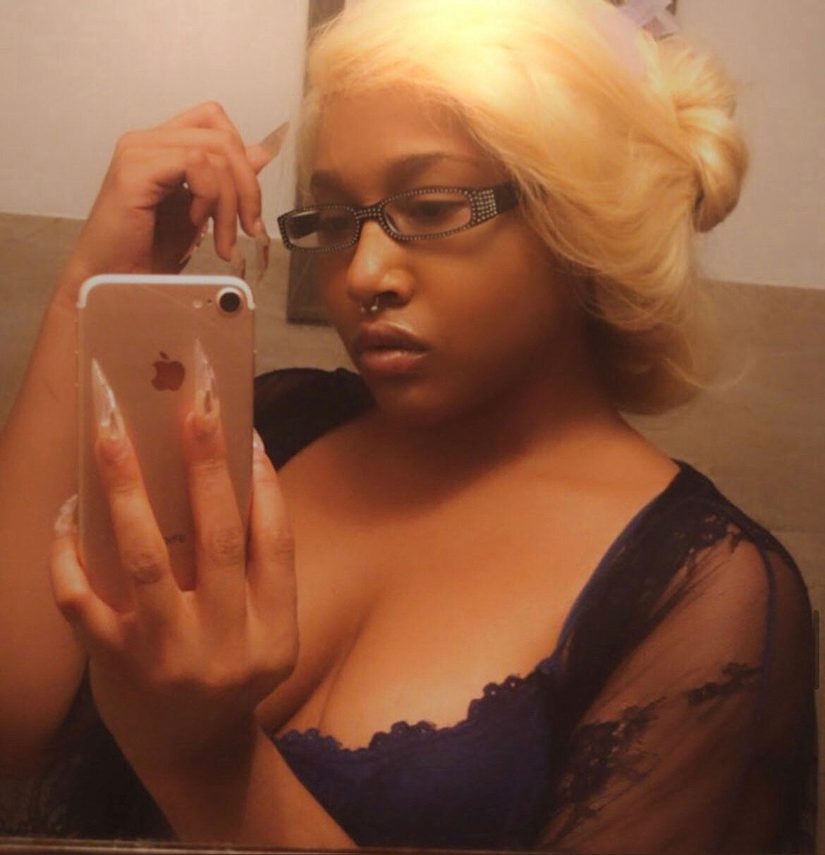 IrisL $mastercool$ photo