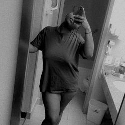 Vibrant and Youthful Model, VEE SURPRISE, in Florida