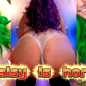 H0RNY GIRL ๐๐ photo