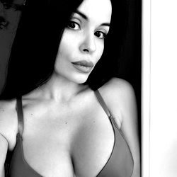 Nadya.D from Russia, Onlyfans model in a red bra