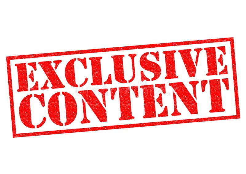 Lady Glam is writing... 😈 photo