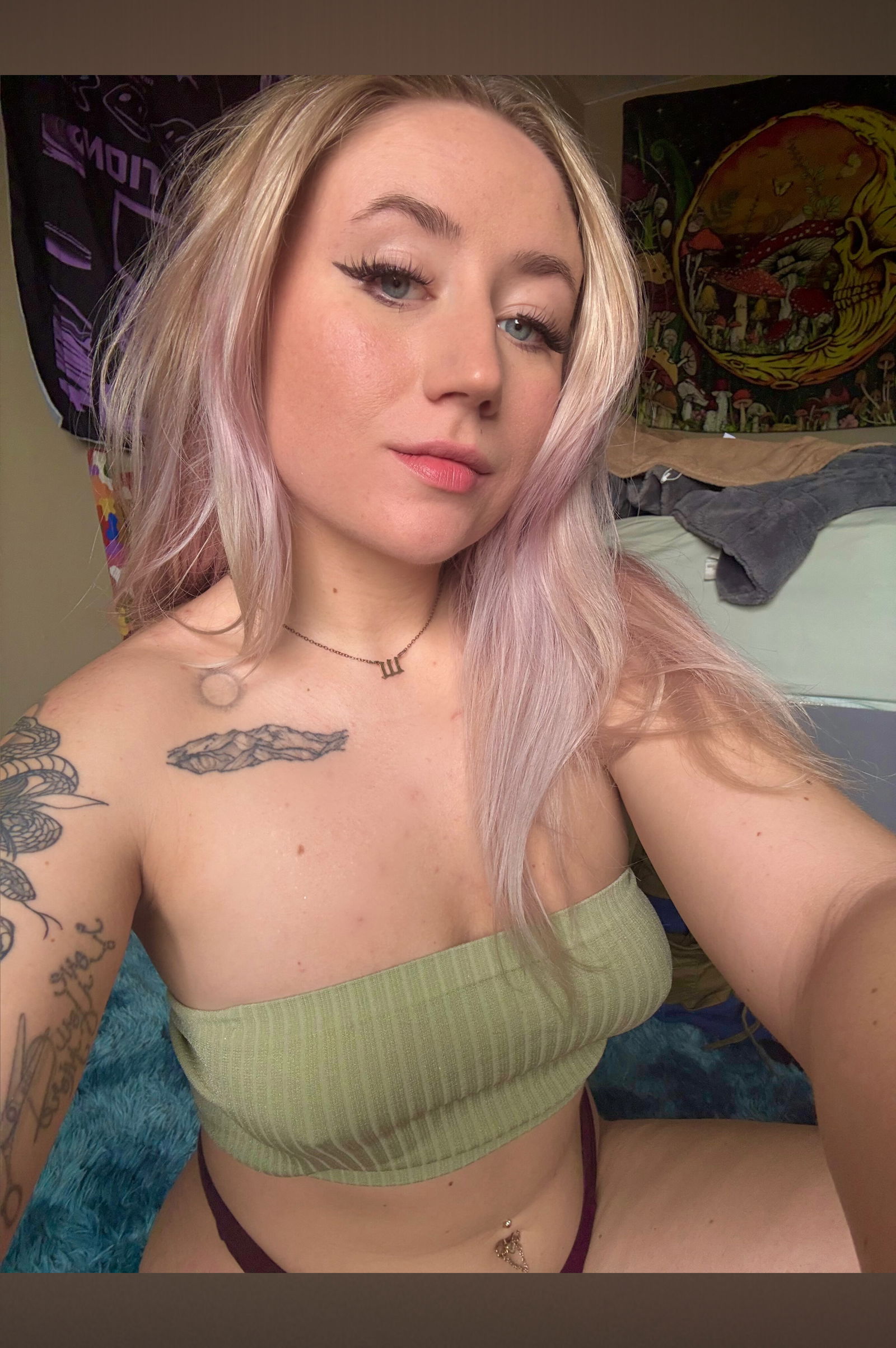 Thalia Lynn 🌸 photo