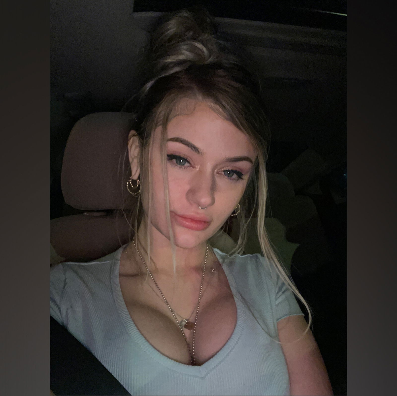 Juno Valentino photo