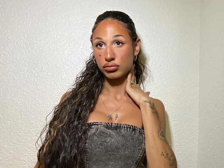 Karma James💫 photo