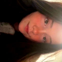 Lacey: A Model's Moment