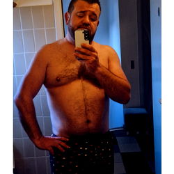 Denmark's Fitness Model, Mr.Herak, Showcases his Abs