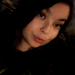 Krista7xoFree Model Photo