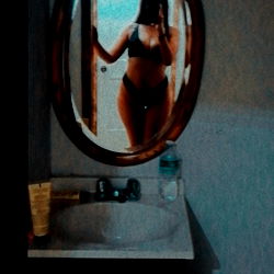 Exploring the Bathroom: A Model's Diary