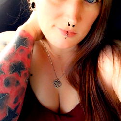 Onlyfans Model 💀Tiff💀