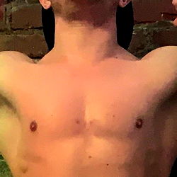 Aaron Skye XXX photo