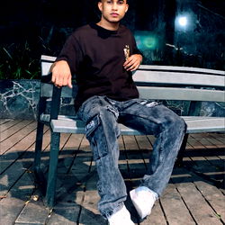 Alexander HerNandez - Streetwise Urban Photography