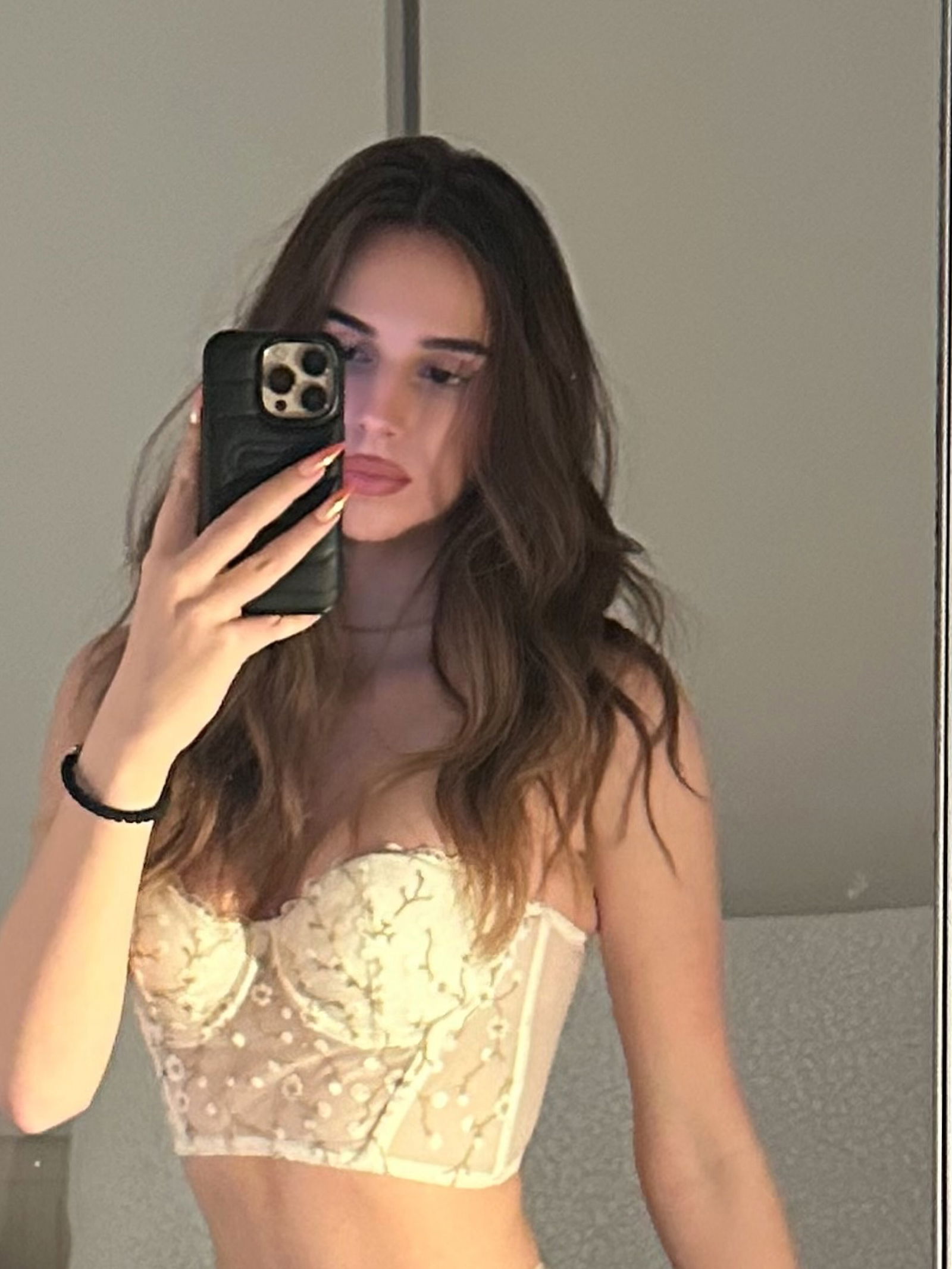 *ੈ✩‧₊˚daniela*ੈ✩‧₊ photo