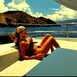 OnlyFans Model Liza Stark Relaxes on a Boat