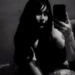 Model: Ａｎｙｇｌ｜ｏ