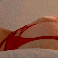 Ａｎｄｒｏｍｅｄａ 🔥🧡 photo