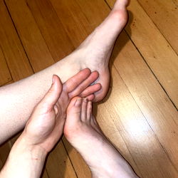Petits pieds - Massage in progress