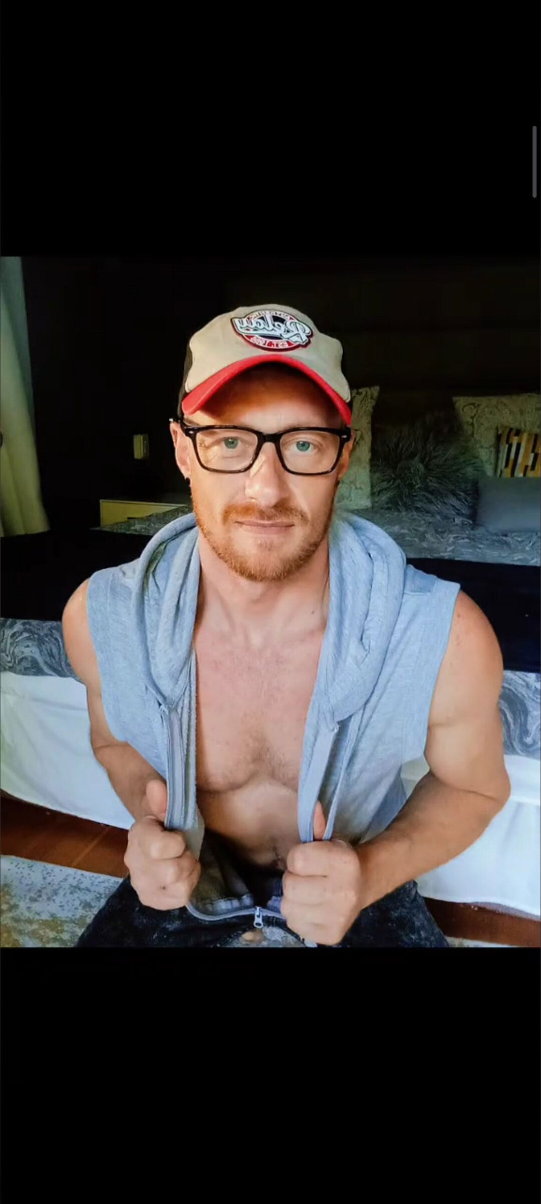 Maybe40botttom photo