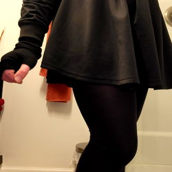 Kay 🦊, from Virginia, USA: Modeling a chic winter outfit