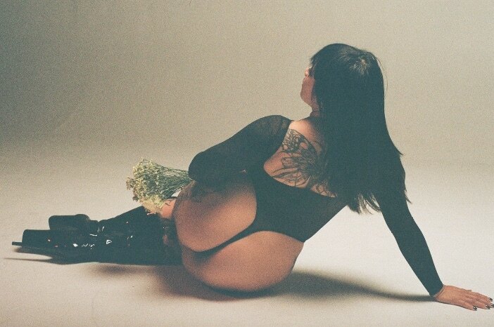 💞 Emi Evans💕 photo