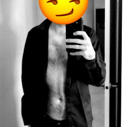 Onlyfans Model Alex Belforn in Newcastle, Australia