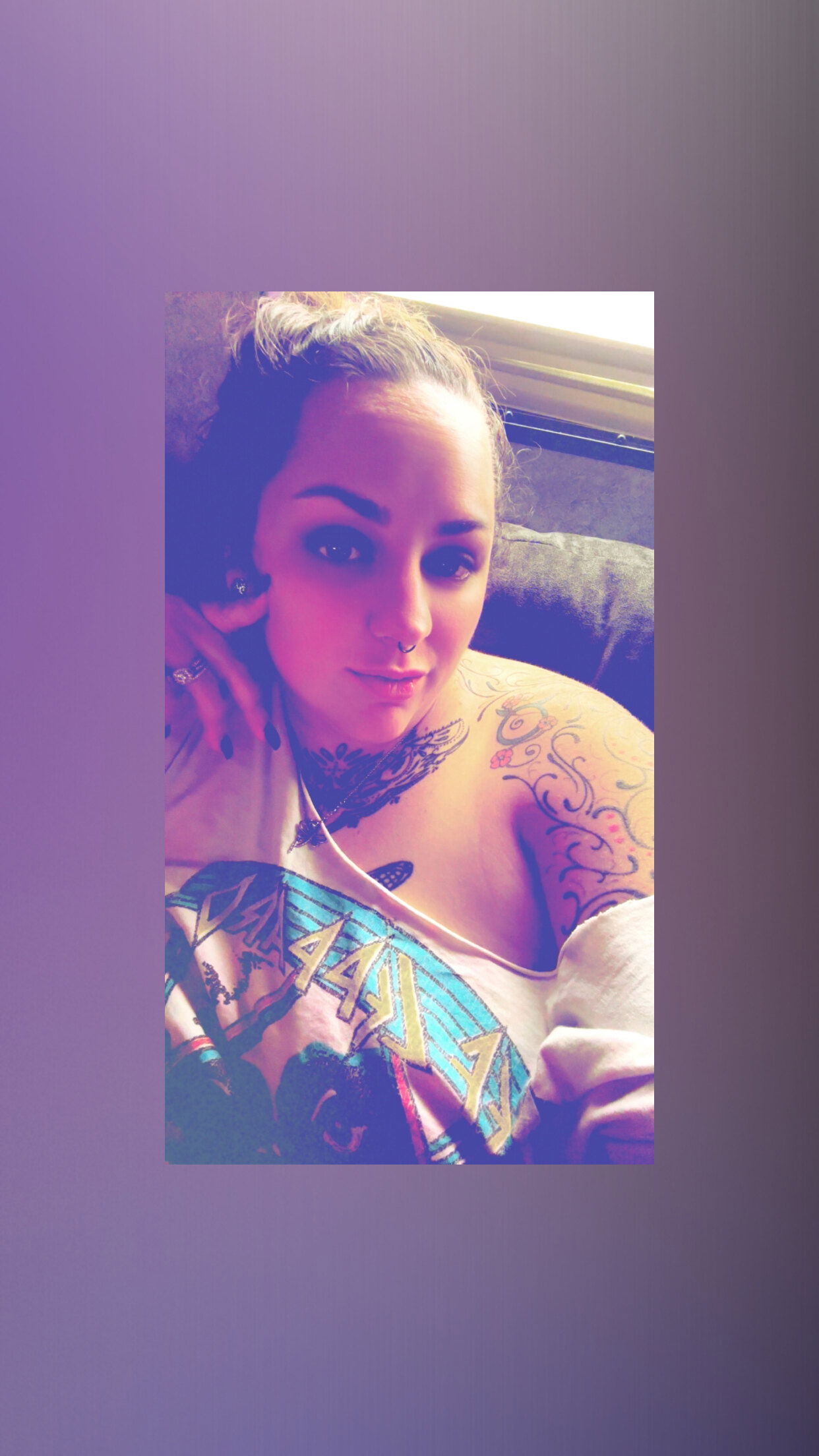 ☠️🖤🍑Peach🍑🖤☠️ photo