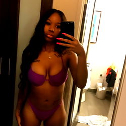 Ashley Binsui: A Stunning Model in a Pool