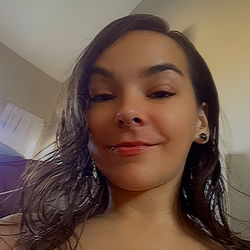 Ayla Rose, a California-based model with a seductive smile