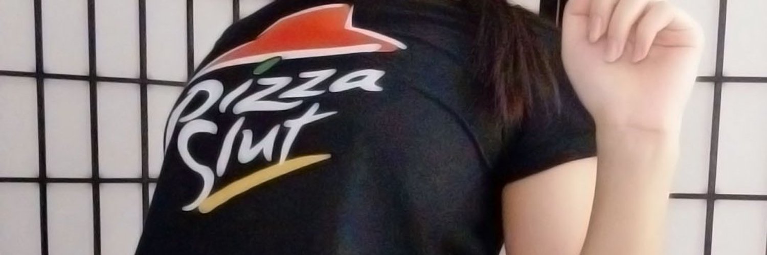 Momo (☞ﾟヮﾟ)☞ 🍑 photo