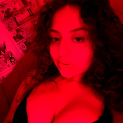 Model Photo with Age and Gender Extraction