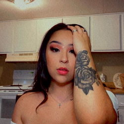 Destanie Perez photo