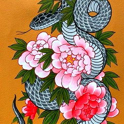 Vintage Tattoo Style Snake Design with Floral Accents