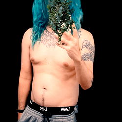 OnlyFans Model Bob Sharing Content on Platform