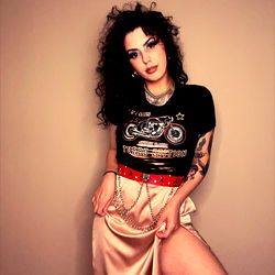 Lovelikelilaa, Los Angeles Based Model