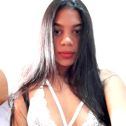 Fashionable Onlyfans Model Ana